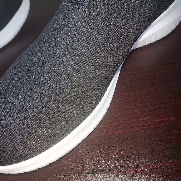 Skechers Womens Knit Sneakers 10M Slip Ons Ultra Flex First Comfort Black White - Picture 8 of 13